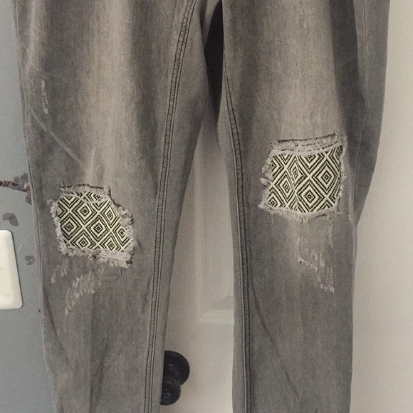 Gray Skinny Pants - Picture 3 of 6